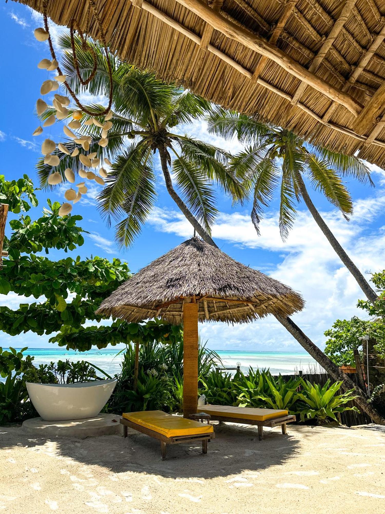 Bitcoin Beach Hotel Zanzibar Pingwe Exterior foto